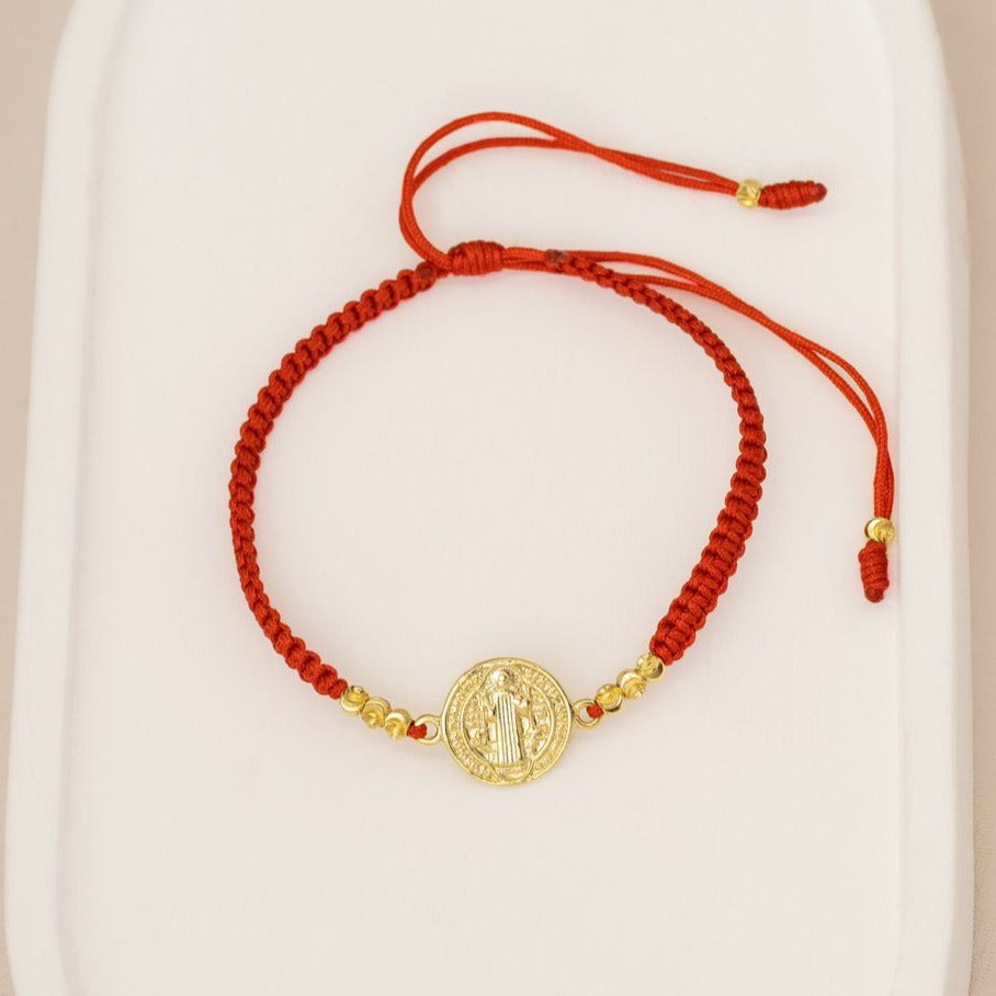 Pulsera San Benito hilo rojo (Balin #4)